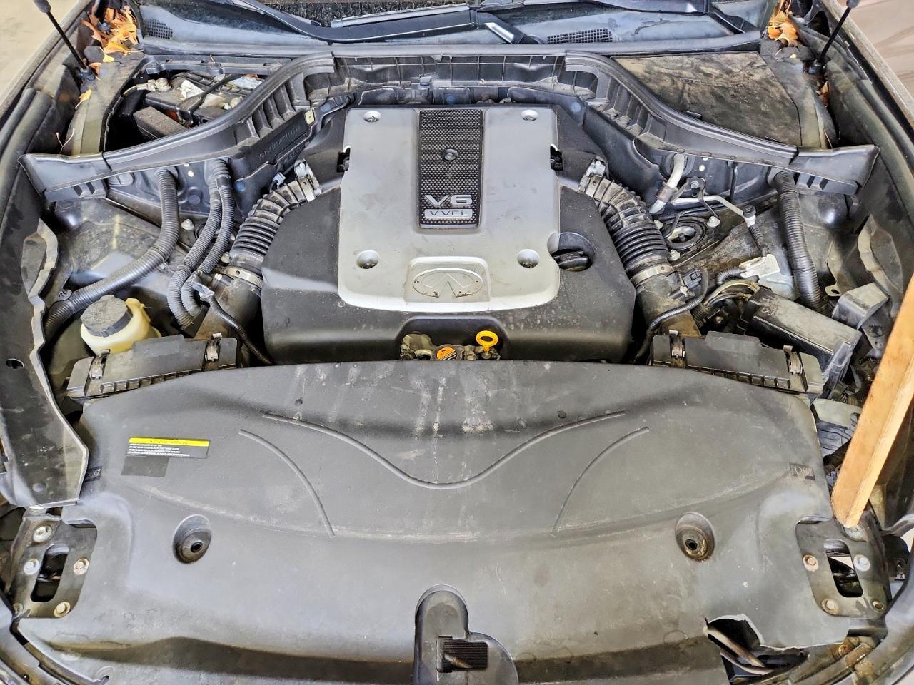 2015 Infiniti Q70L 3.7 - zdjęcie 11