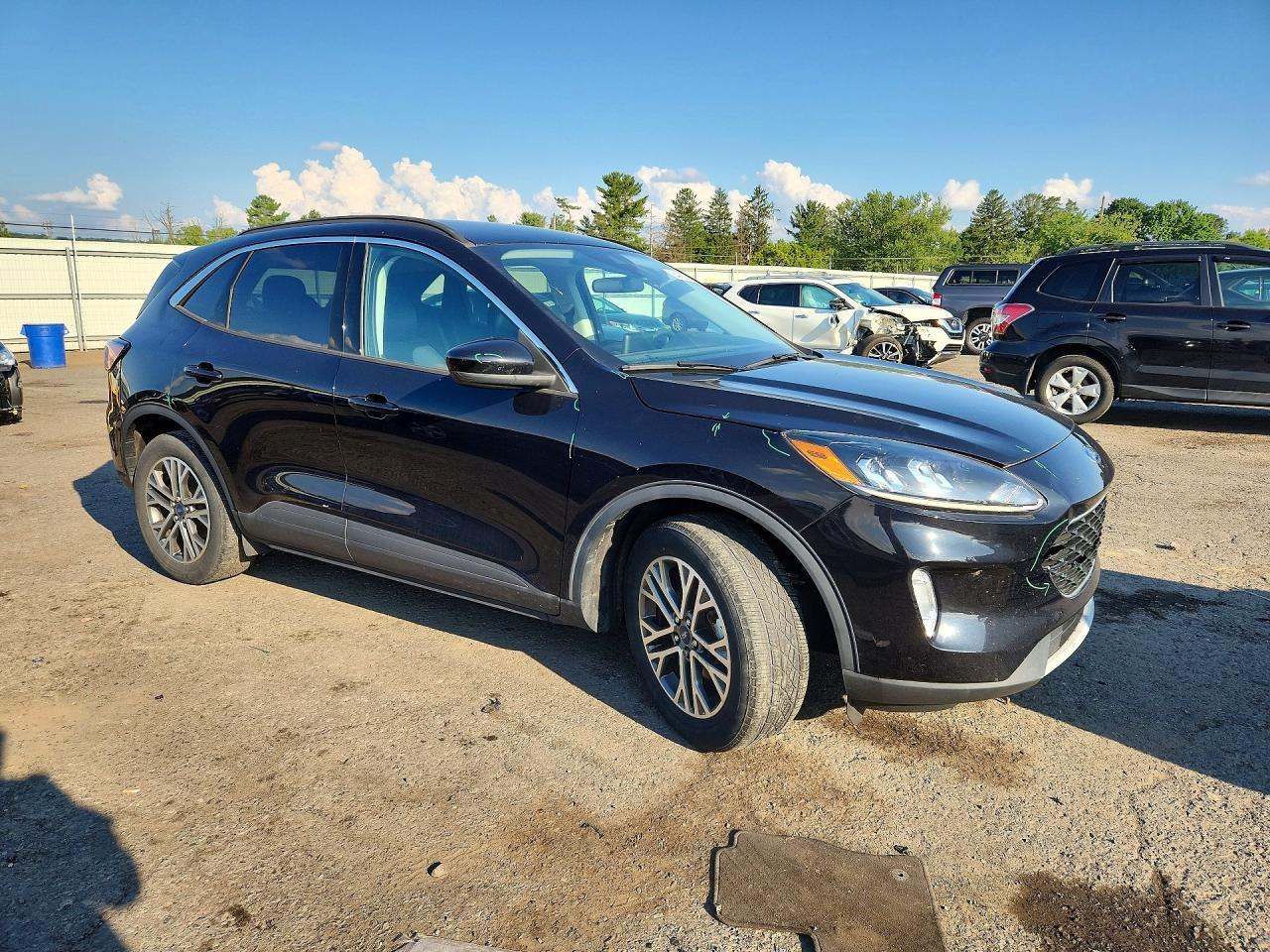 2021 Ford Escape Sel - zdjęcie 4