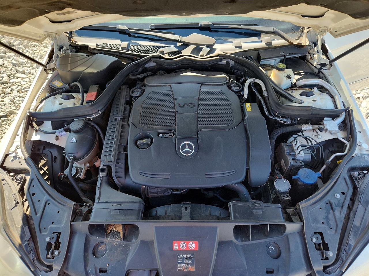 2014 Mercedes-Benz E 350 - zdjęcie 11