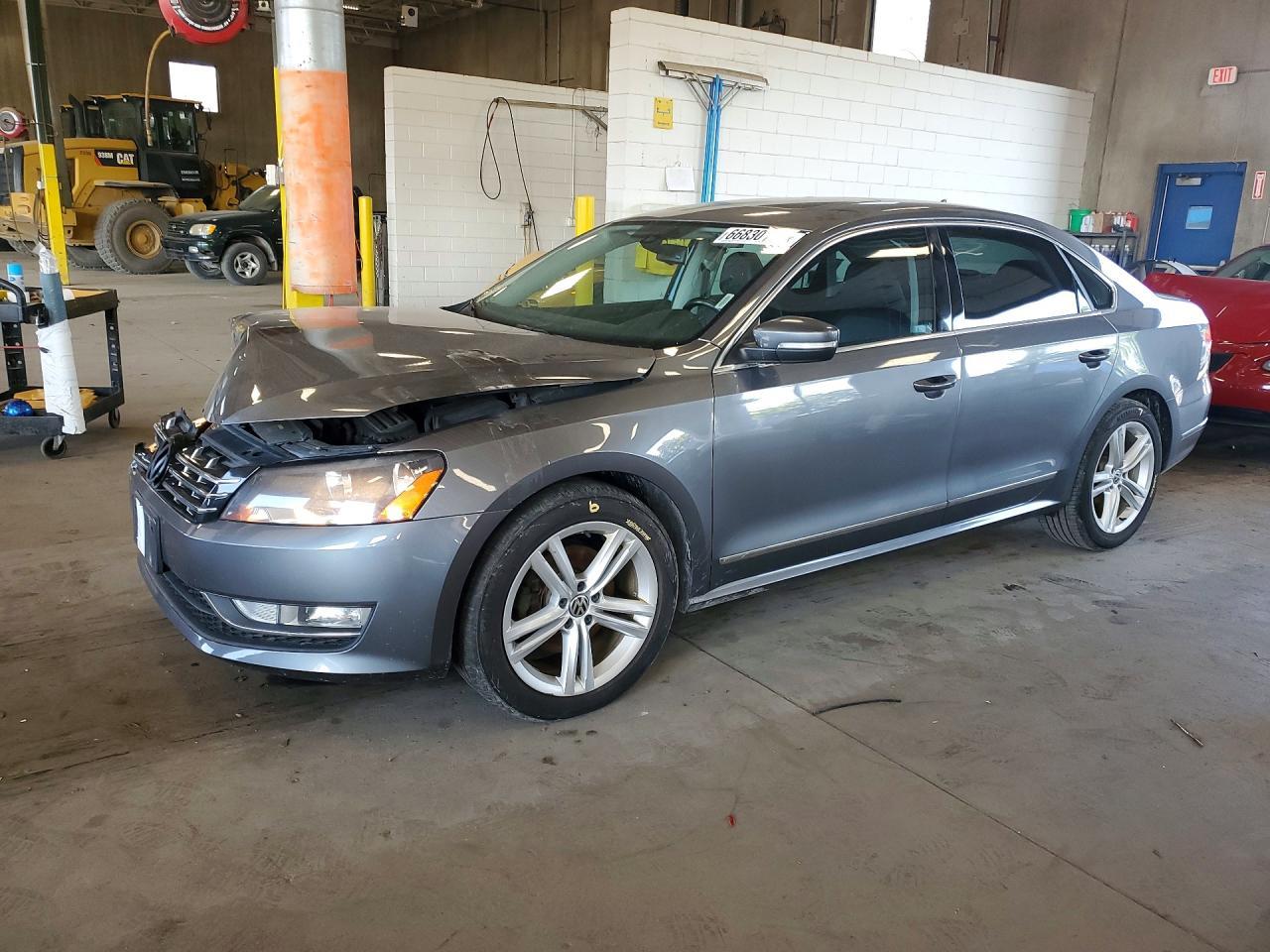 2015 Volkswagen Passat Sel - zdjęcie główne