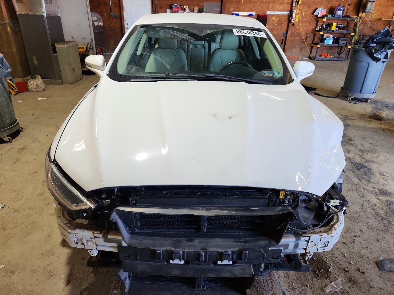2018 Ford Fusion Titanium/Platinum - zdjęcie 5