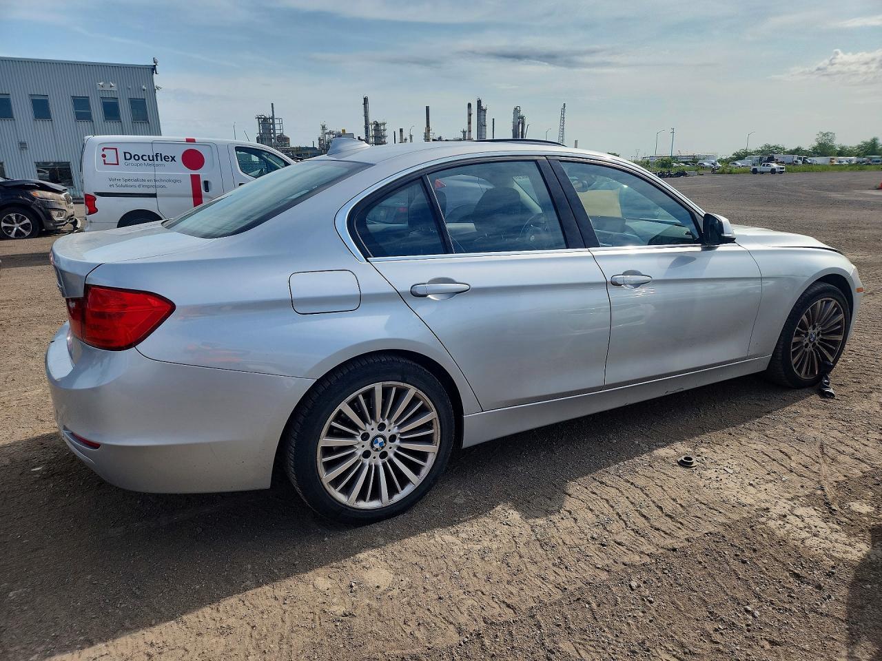 2014 BMW 328 Xi - zdjęcie 3