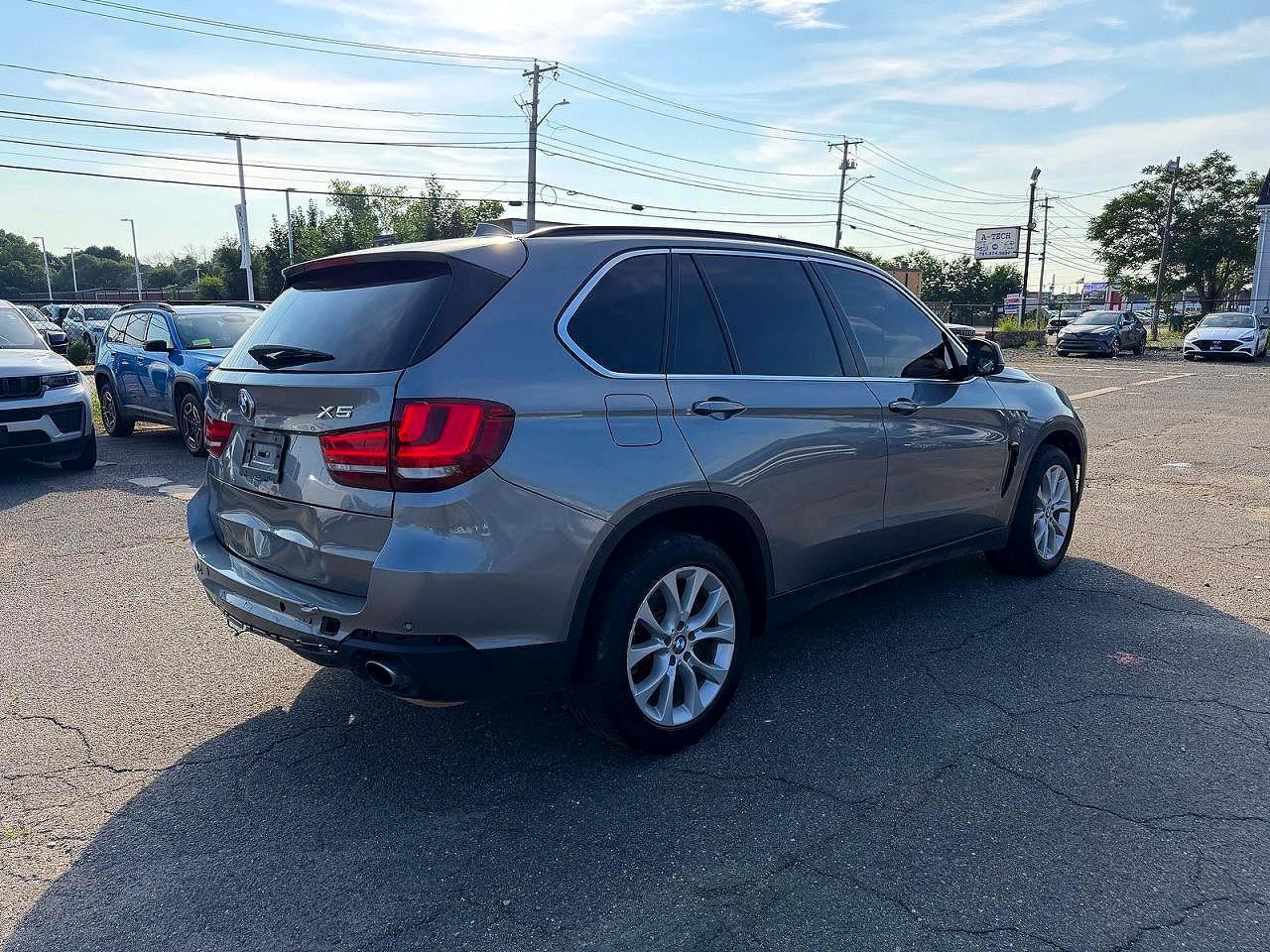 2016 BMW X5 xDrive35I - zdjęcie 4