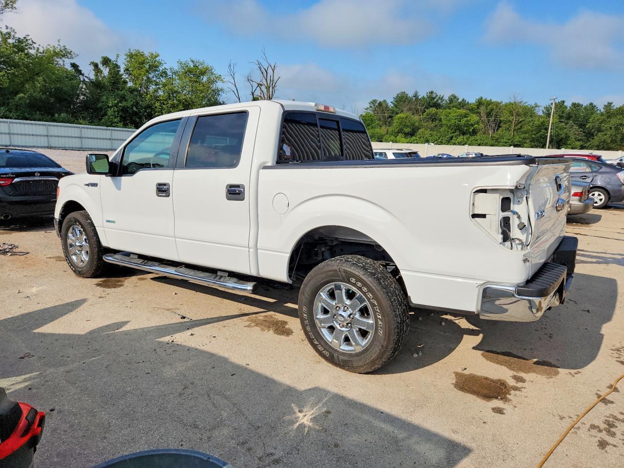 2013 Ford F150 Supercrew - zdjęcie 2