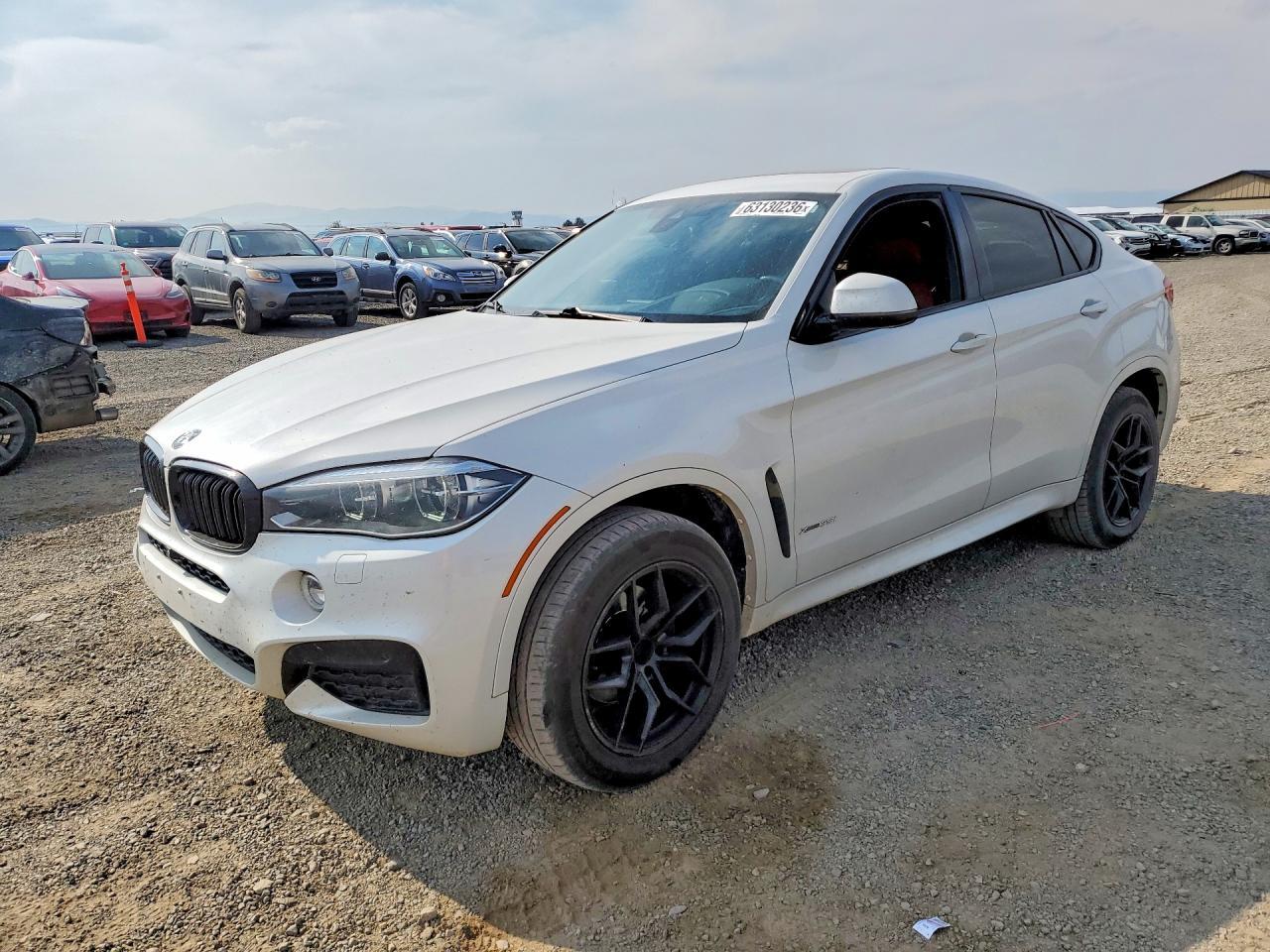 2016 BMW X6 xDrive35I - zdjęcie główne