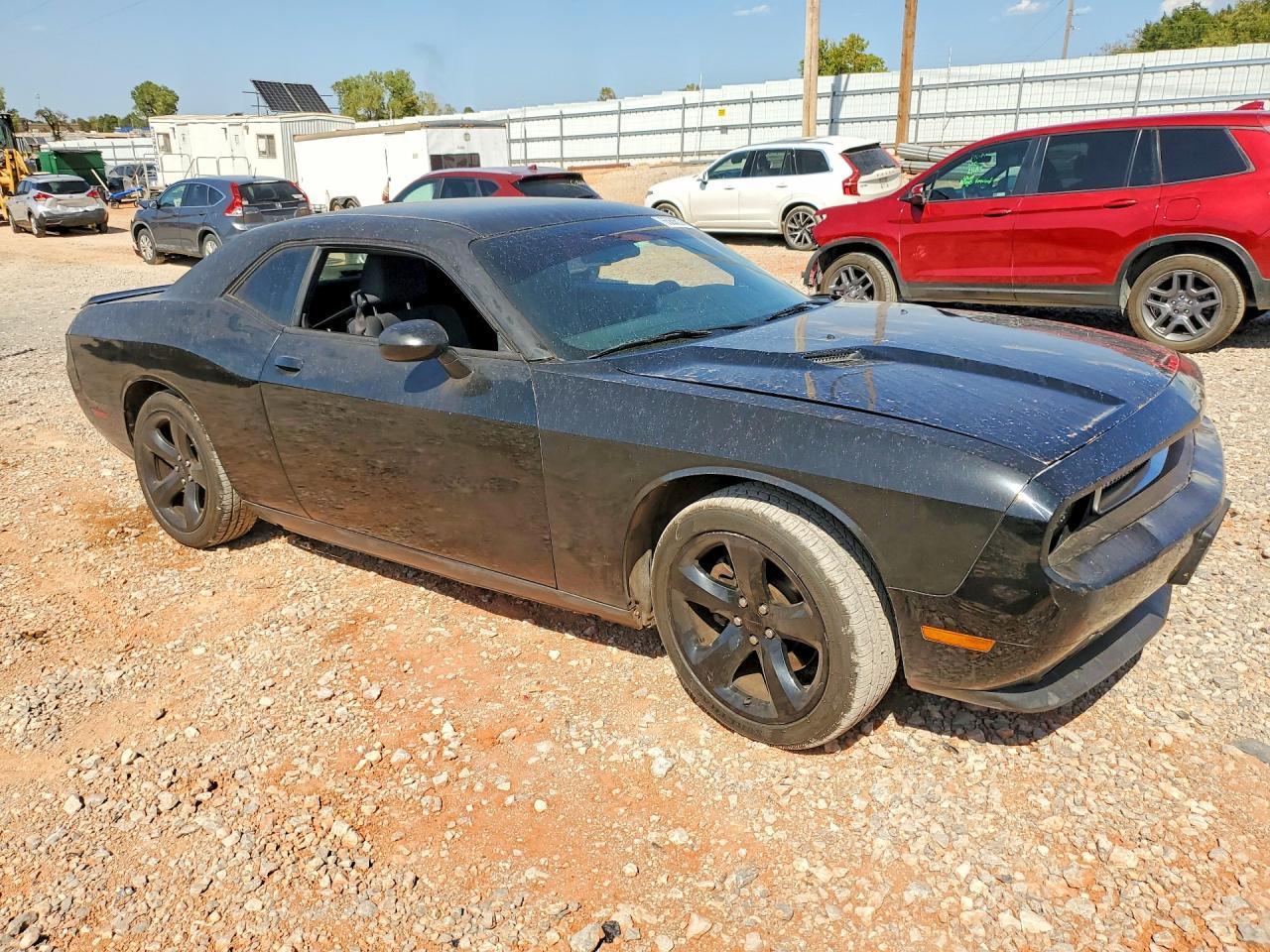 2013 Dodge Challenger Sxt - zdjęcie 4