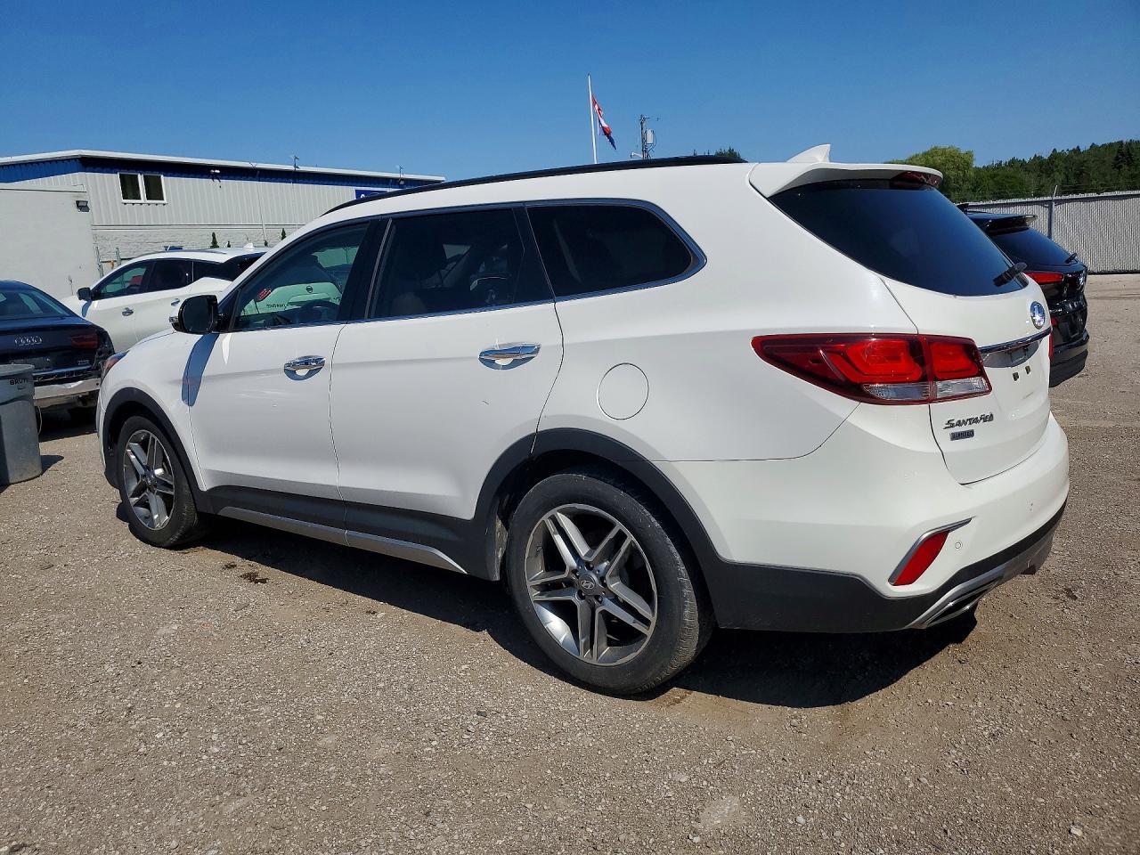 2017 Hyundai Santa Fe Se - zdjęcie 2
