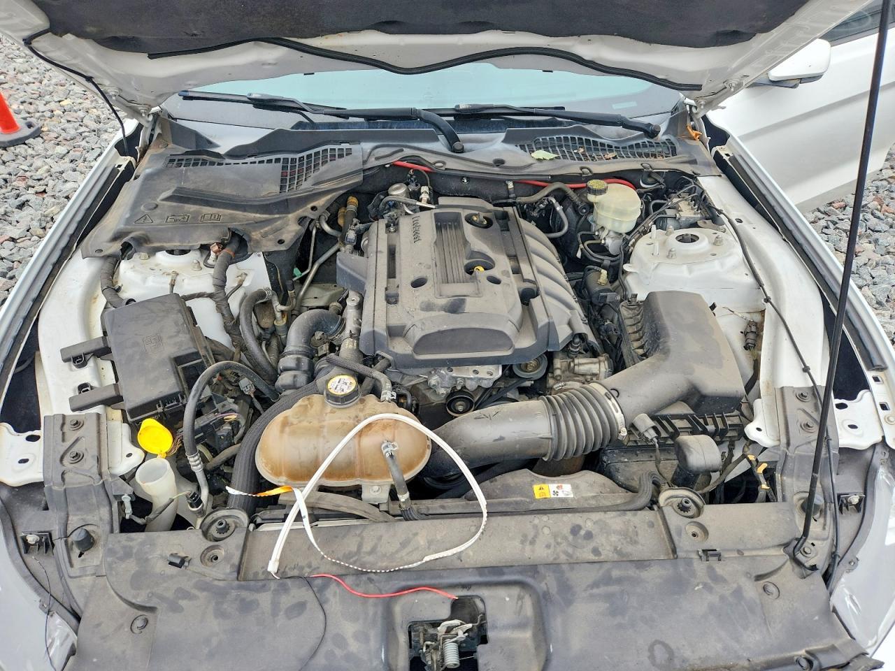 2015 Ford Mustang - zdjęcie 11