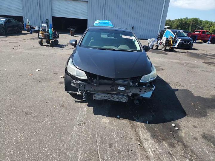 2018 Chevrolet Cruze Ls - zdjęcie 14
