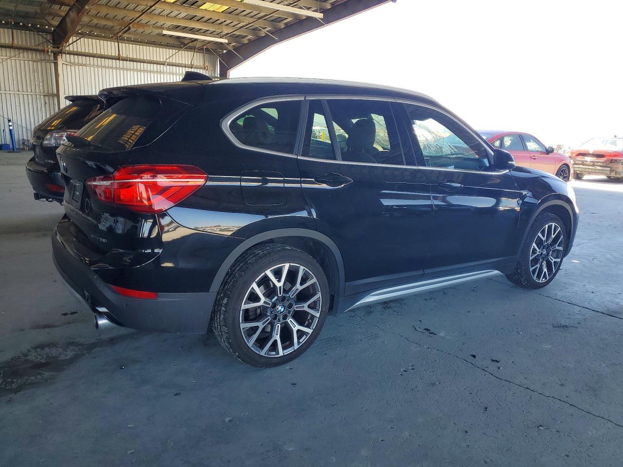 2022 BMW X1 Sdrive28I - zdjęcie 3
