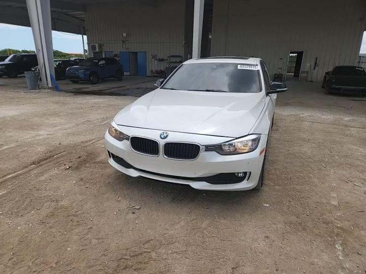 2015 BMW 328 I - zdjęcie 13