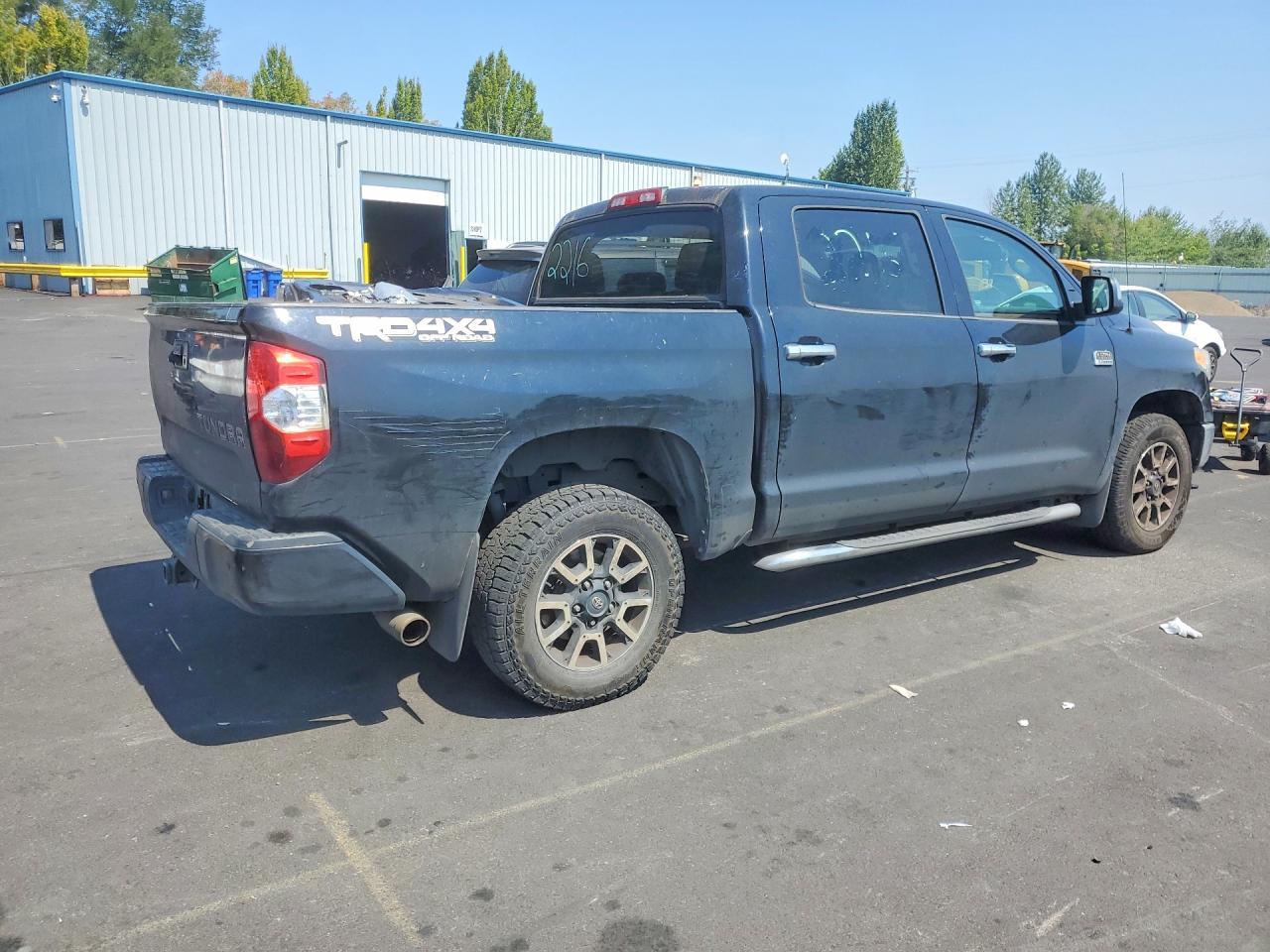 2016 Toyota Tundra 1794 Edition - zdjęcie 3