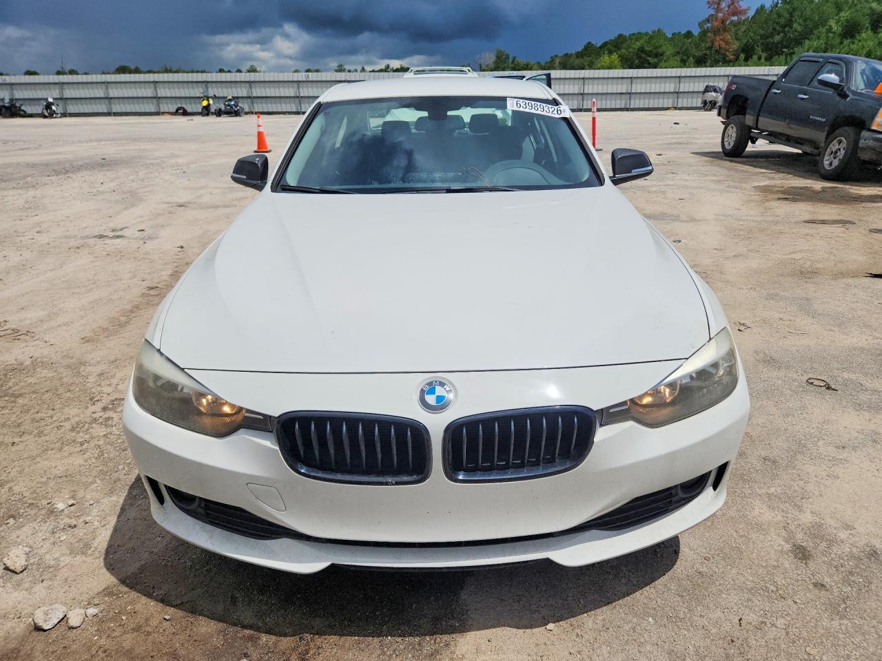 2015 BMW 320 I xDrive - zdjęcie 5