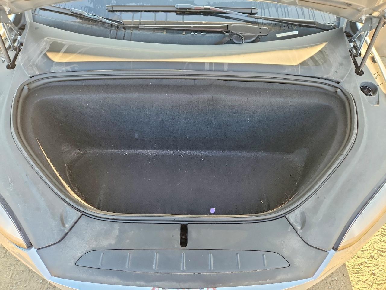 2018 Tesla Model X - zdjęcie 12