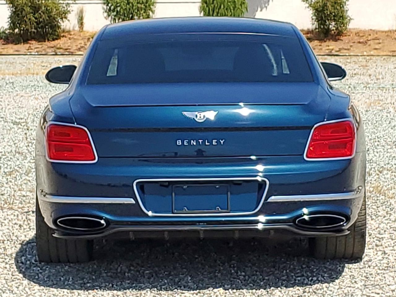 2022 Bentley Flying Spur - zdjęcie 6