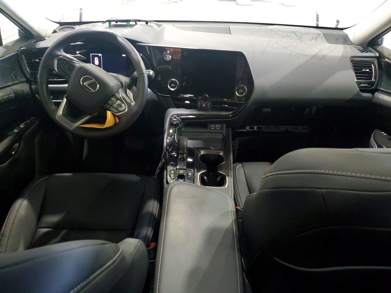 2025 Lexus Nx 350H Base - zdjęcie 8