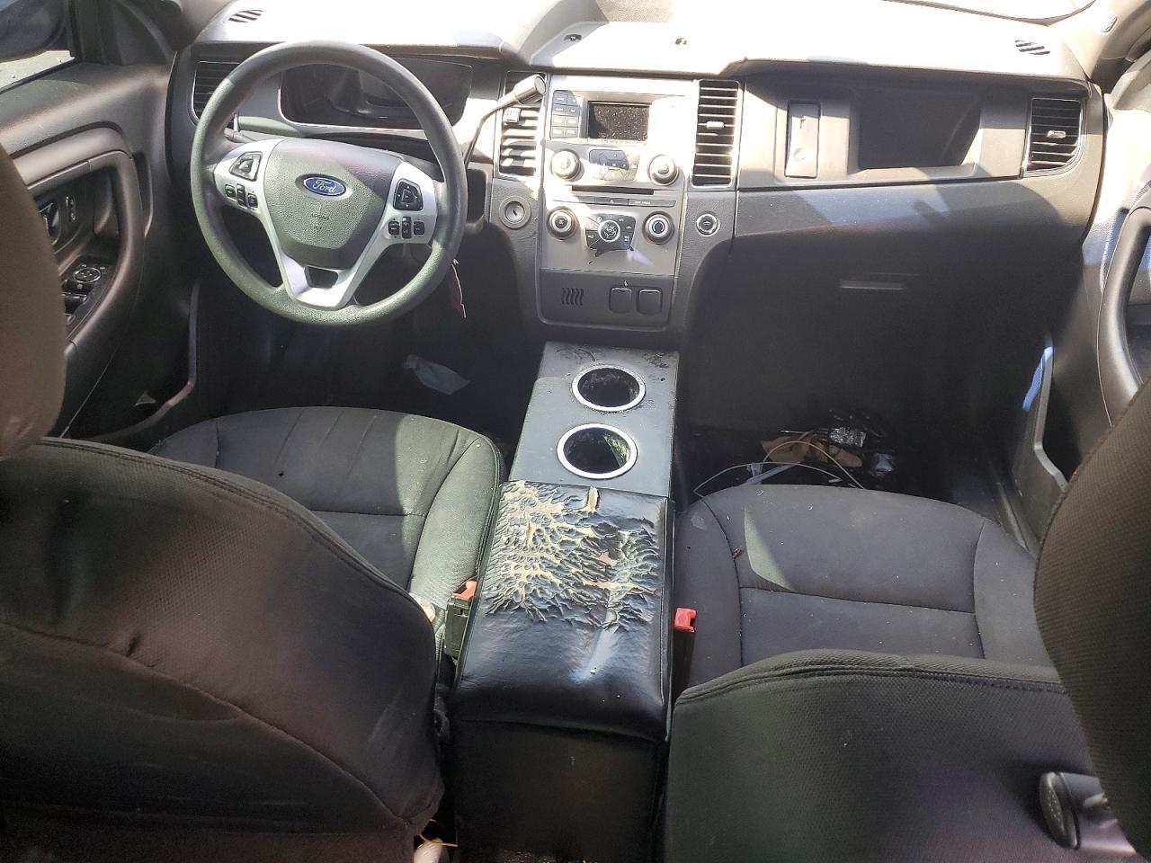 2015 Ford Taurus Police - zdjęcie 8