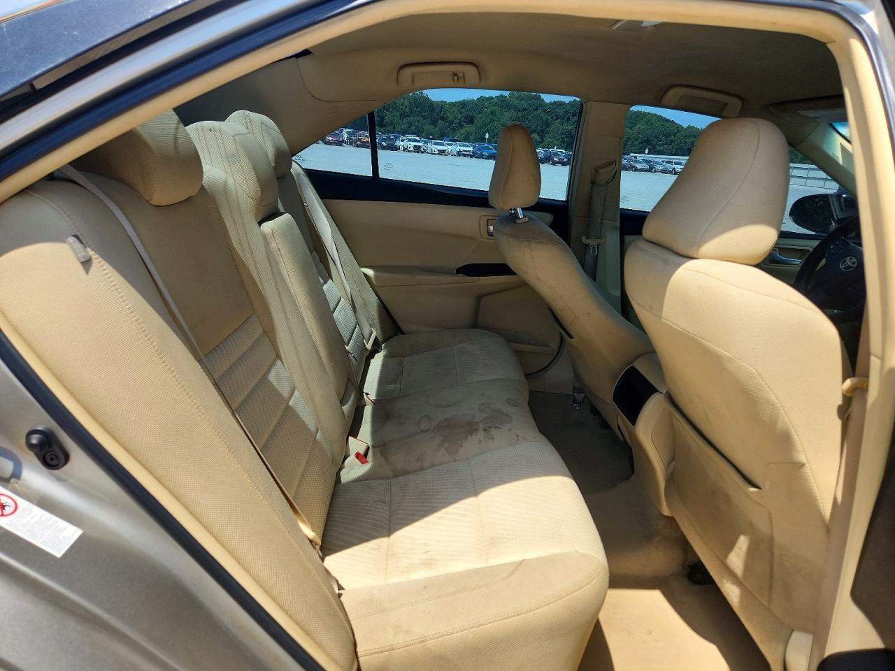 2015 Toyota Camry Le - zdjęcie 10