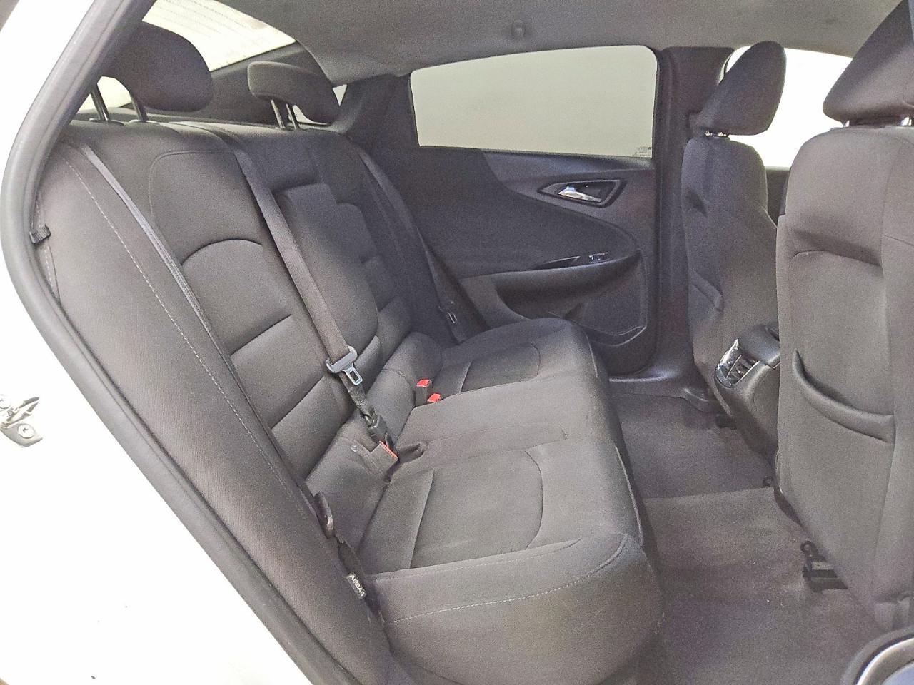 2017 Chevrolet Malibu Lt - zdjęcie 10