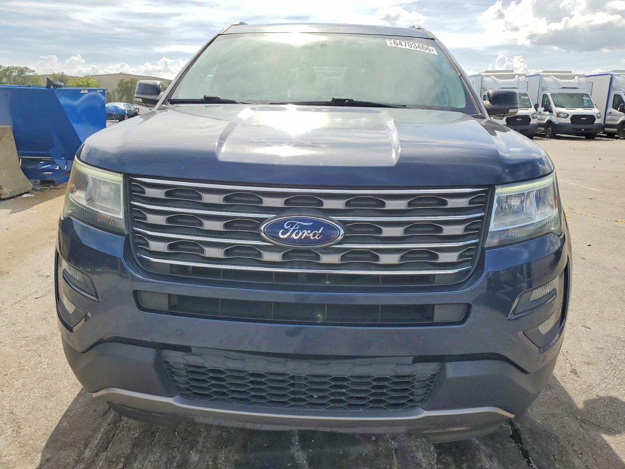 2017 Ford Explorer Xlt - zdjęcie 5