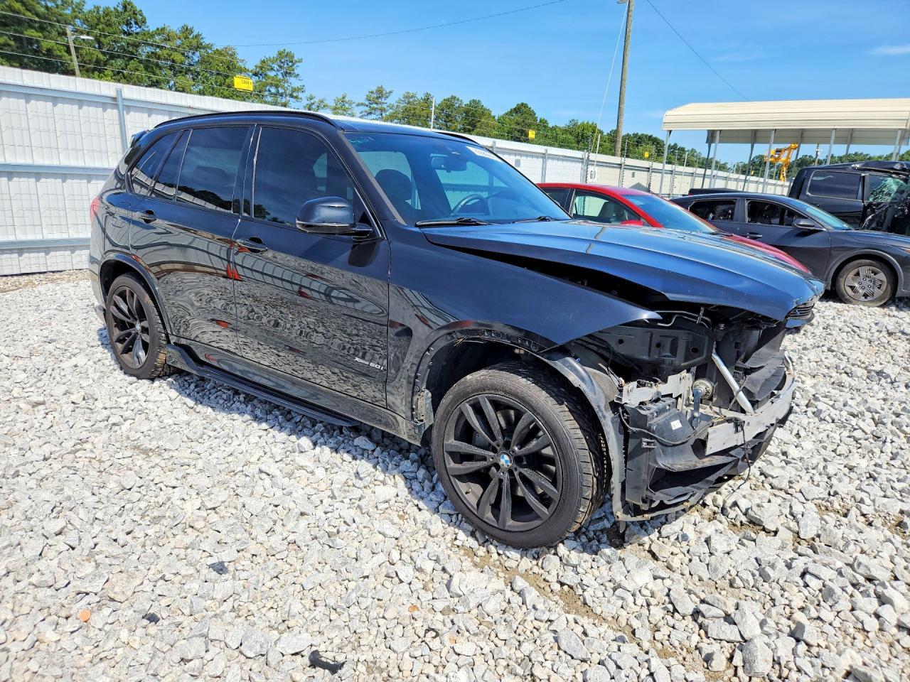 2017 BMW X5 xDrive50I - zdjęcie 4