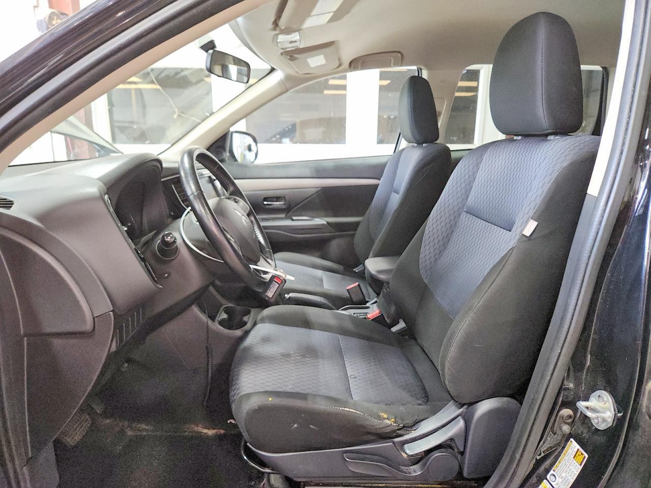 2014 Mitsubishi Outlander Se - zdjęcie 7