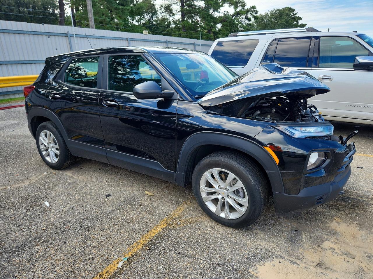 2023 Chevrolet Trailblazer Ls - zdjęcie 4