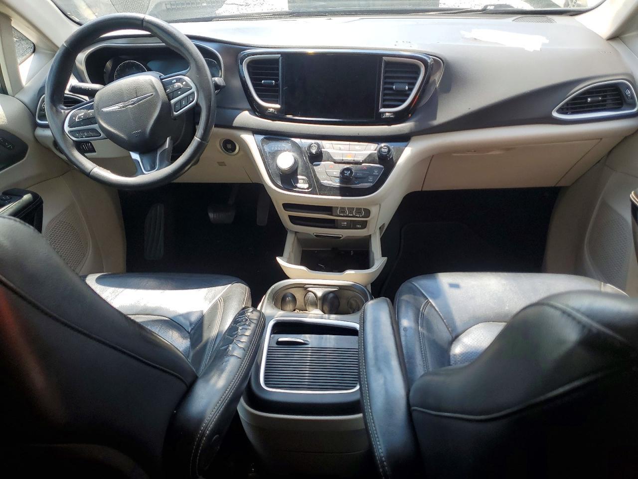2022 Chrysler Pacifica Touring L - zdjęcie 8