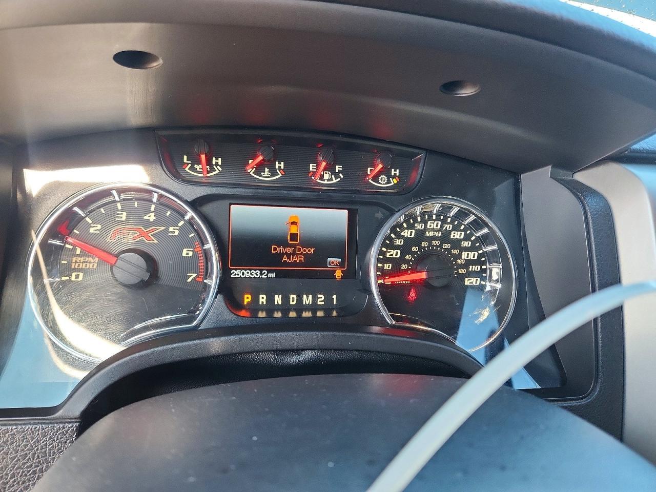 2014 Ford F150 Supercrew - zdjęcie 9