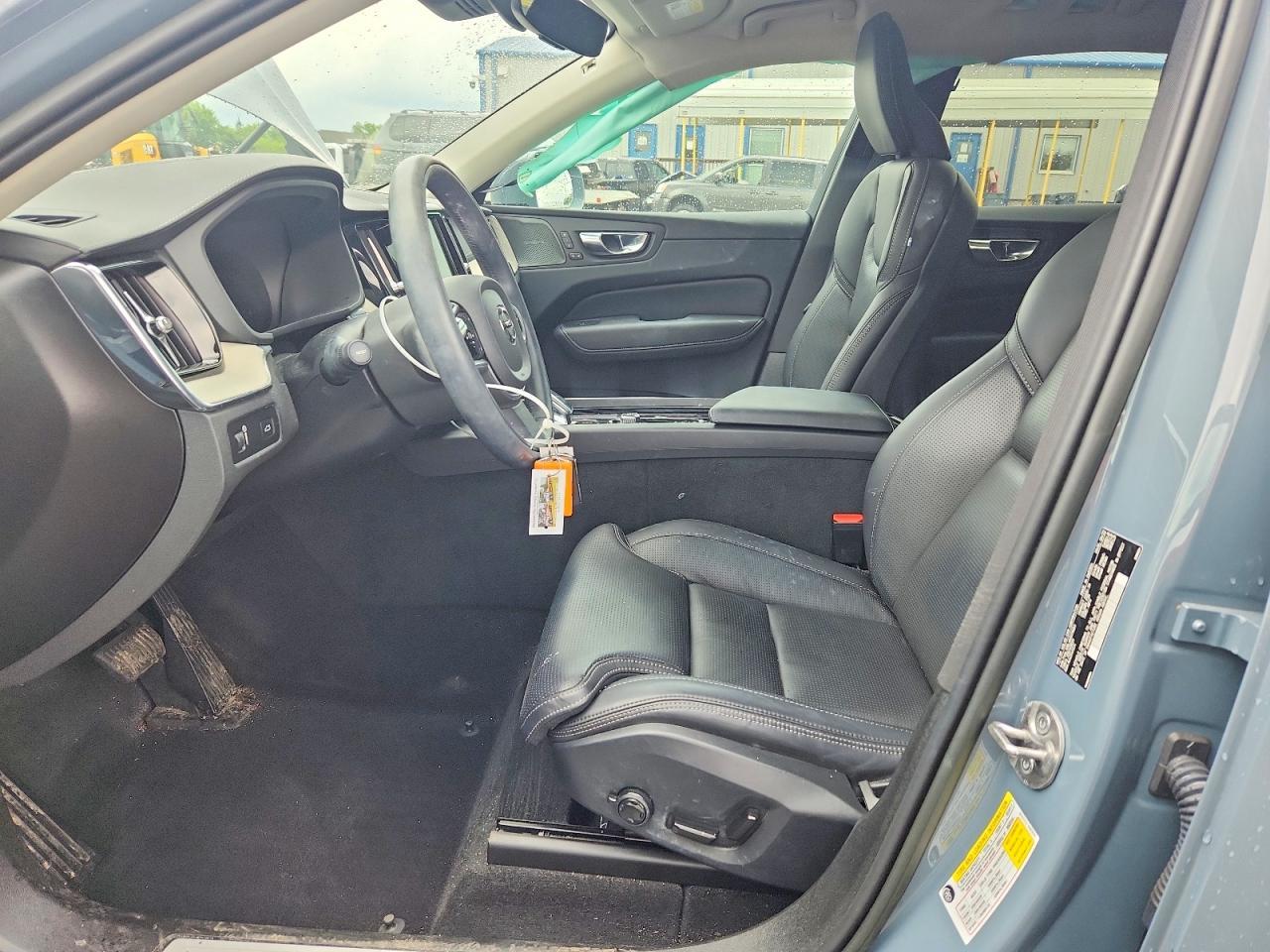 2022 Volvo Xc60 B5 Inscription - zdjęcie 7