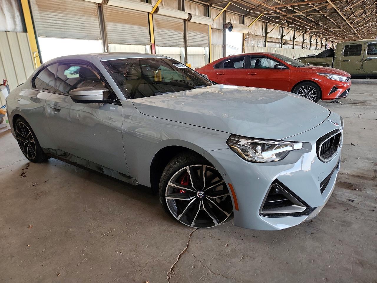 2022 BMW M240Xi - zdjęcie 4