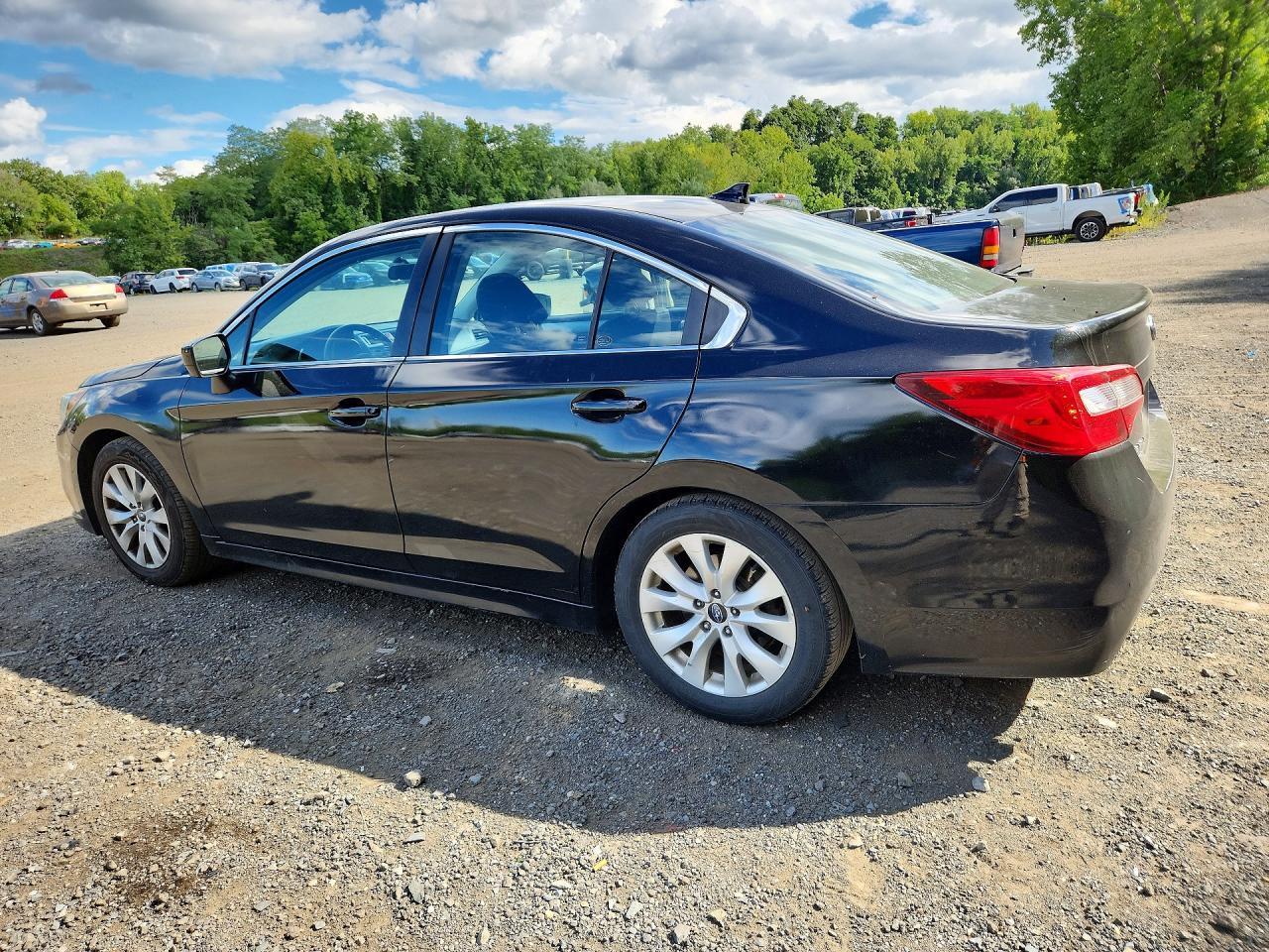 2016 Subaru Legacy 2.5I Premium - zdjęcie 2