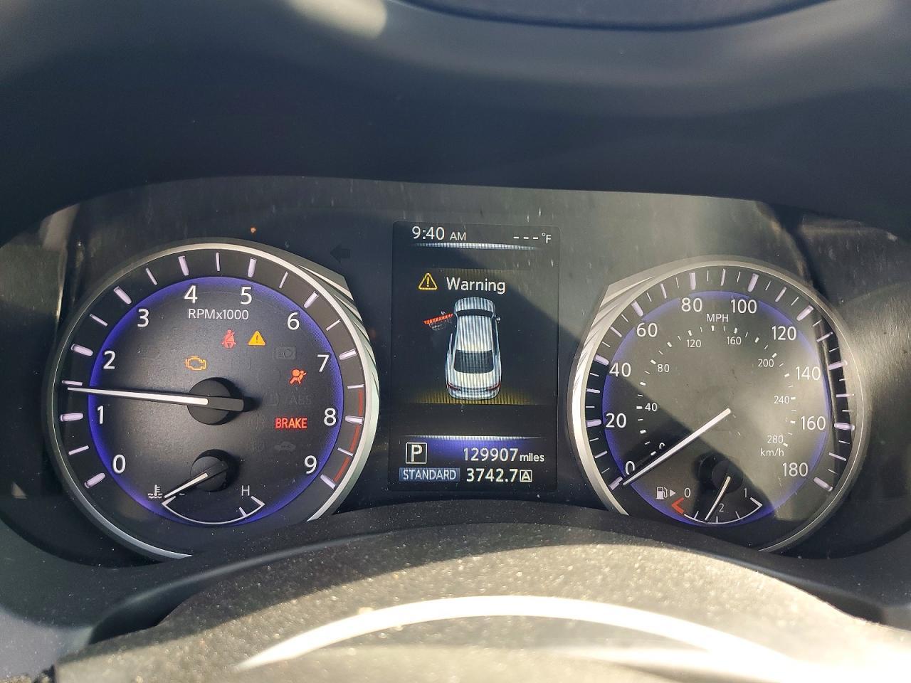 2015 Infiniti Q50 Premium - zdjęcie 9