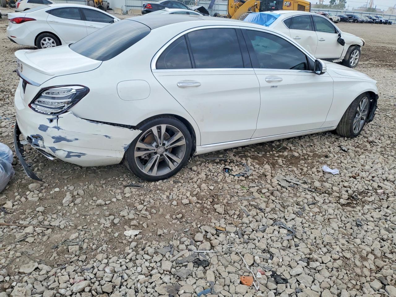 2015 Mercedes-Benz C 300 - zdjęcie 3
