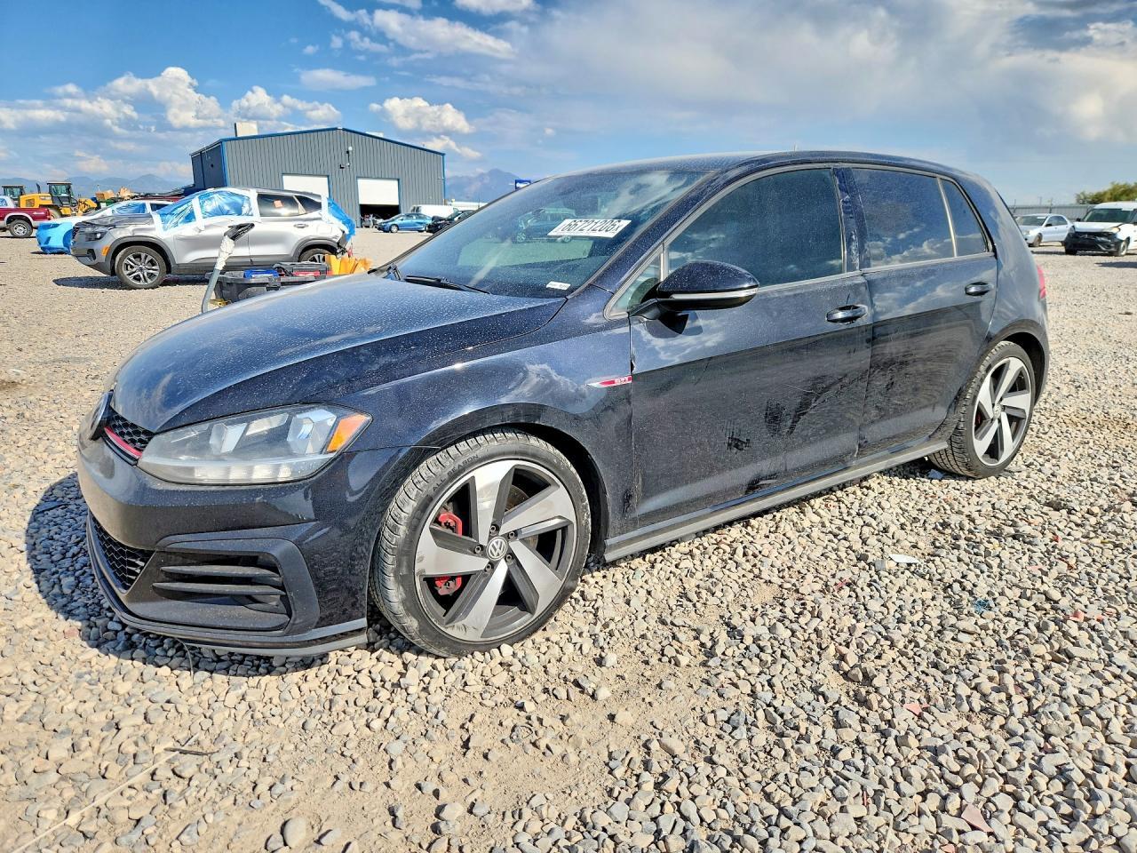 2020 Volkswagen Gti S - zdjęcie główne