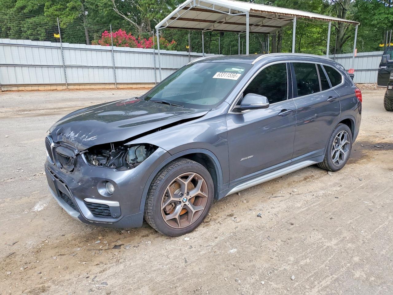 2016 BMW X1 xDrive28I - zdjęcie główne
