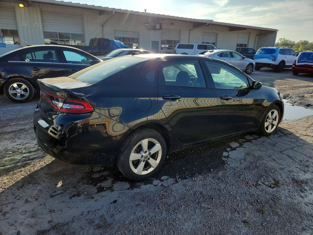 2015 Dodge Dart Sxt - zdjęcie 3