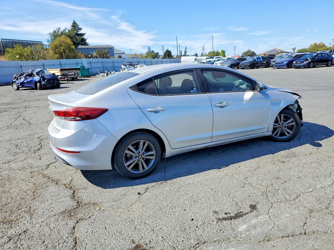 2018 Hyundai Elantra Sel - zdjęcie 3
