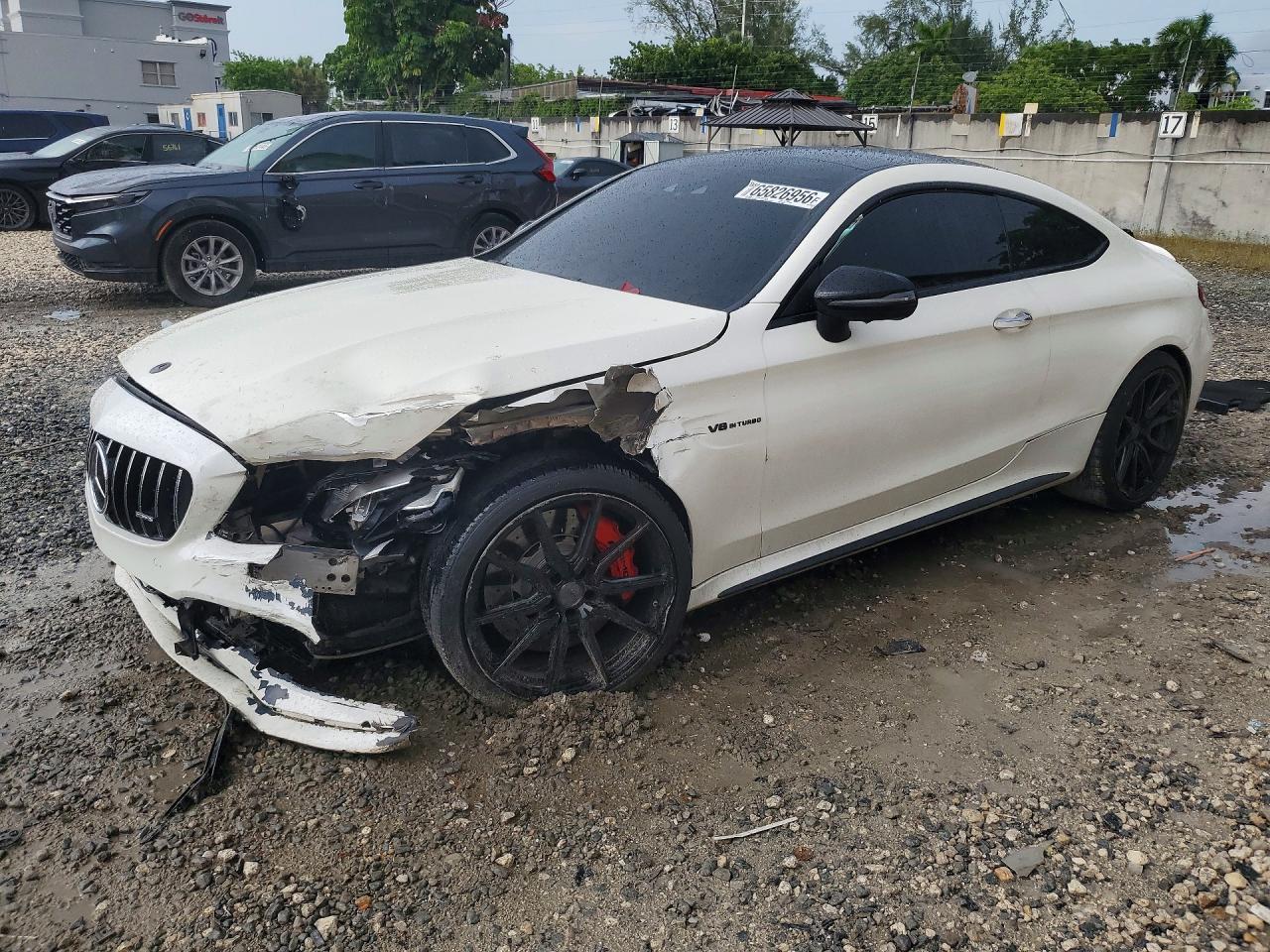 2019 Mercedes-Benz C 63 Amg-S - zdjęcie główne