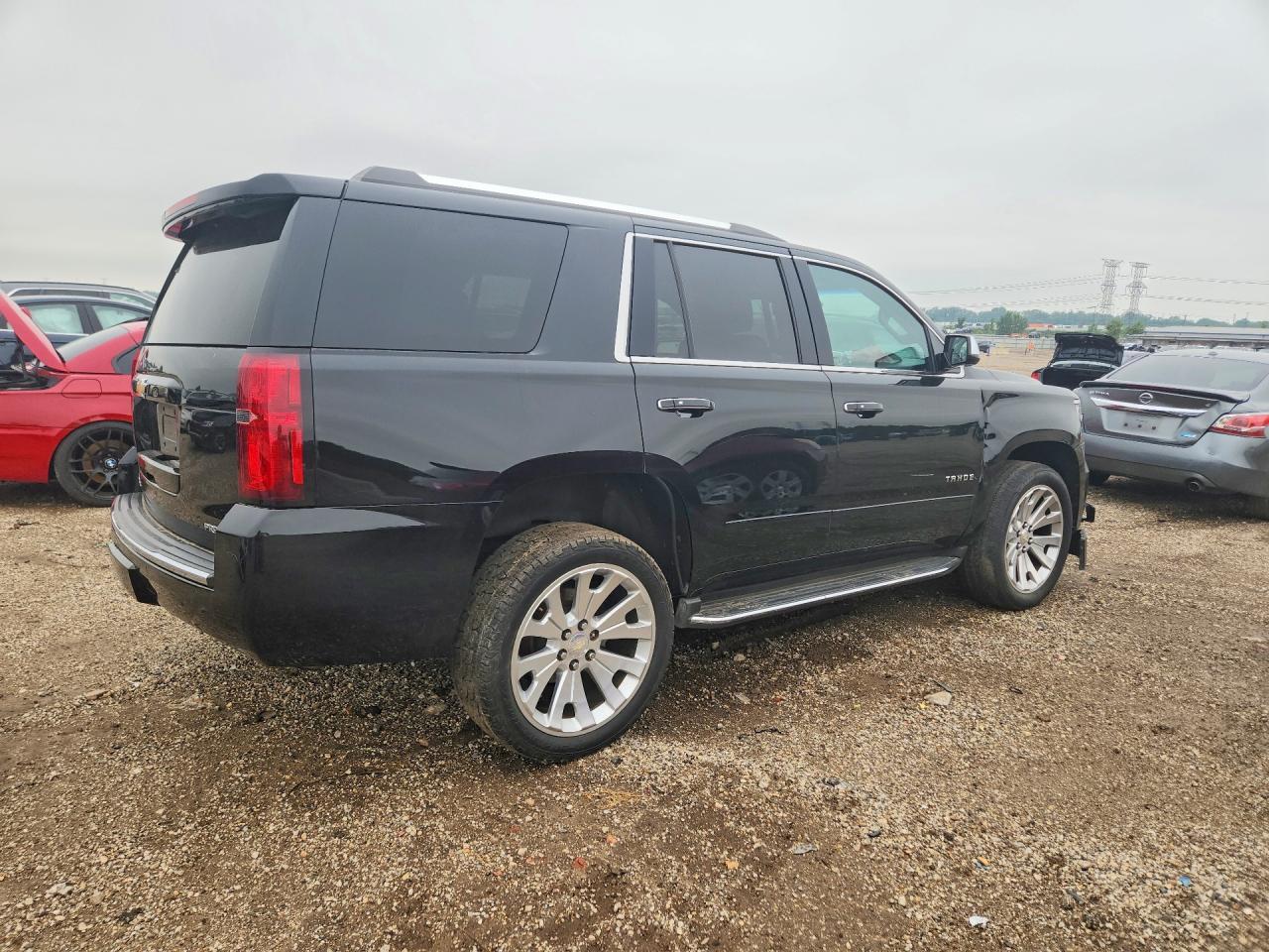 2020 Chevrolet Tahoe K1500 Premier - zdjęcie 3
