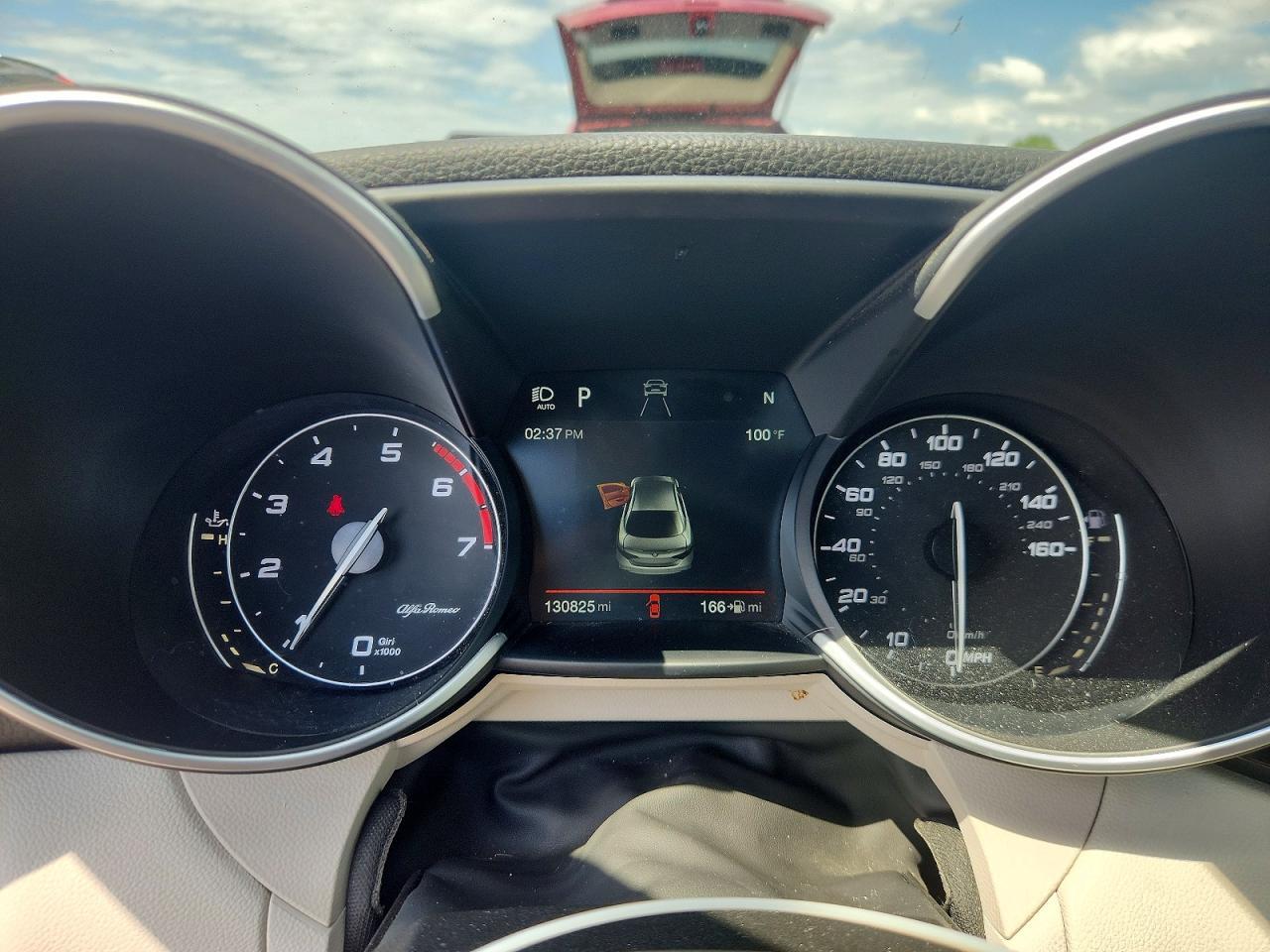 2018 Alfa Romeo Giulia Ti Q4 - zdjęcie 9