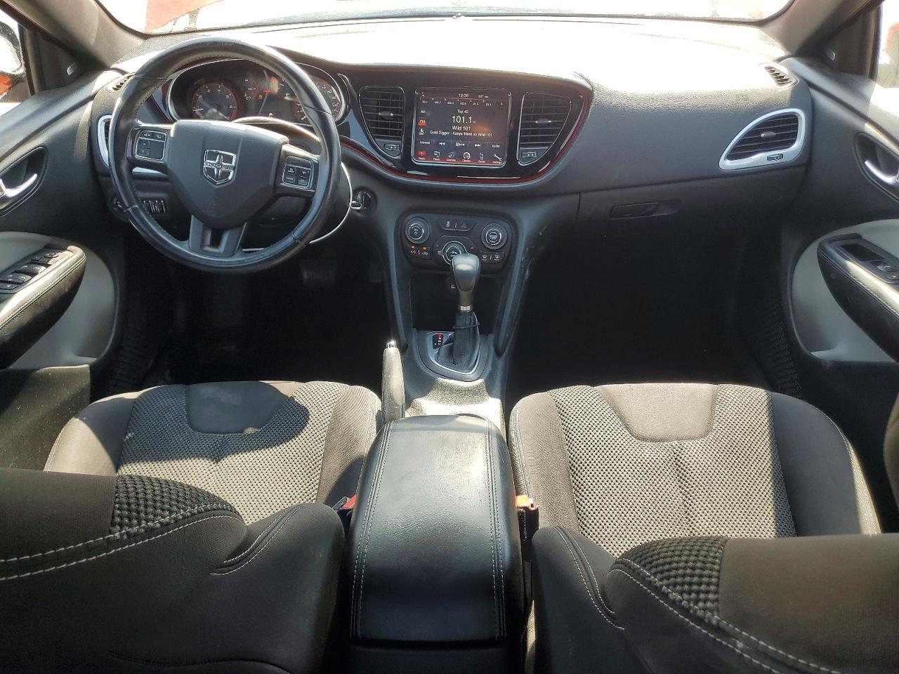 2015 Dodge Dart Sxt - zdjęcie 8