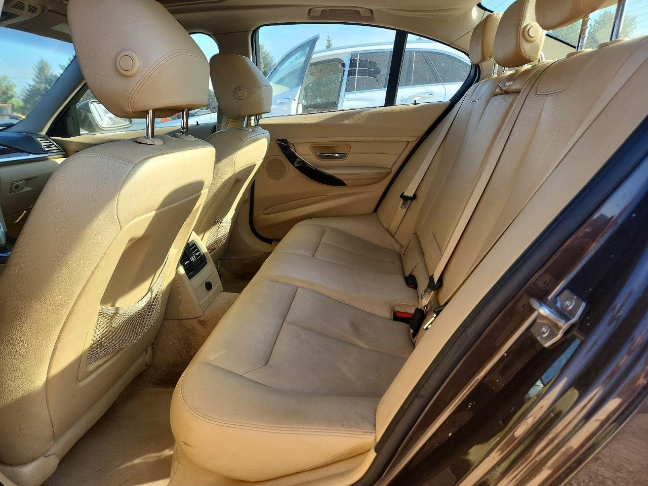 2013 BMW 328 I - zdjęcie 10