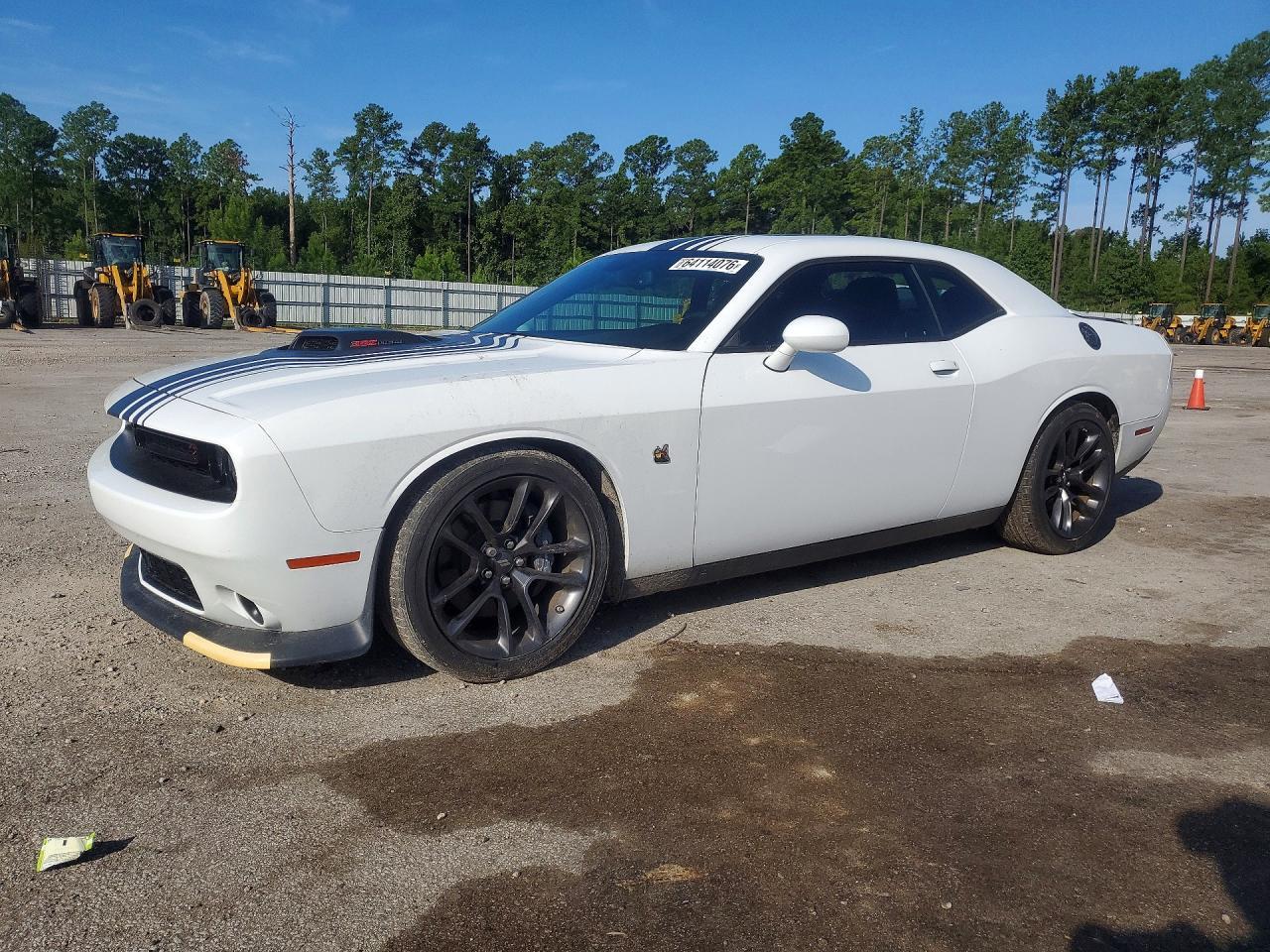 2023 Dodge Challenger R/T Scat Pack - zdjęcie główne