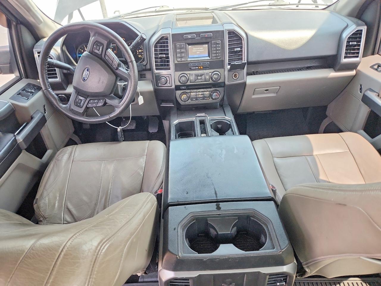 2015 Ford F150 Supercrew - zdjęcie 8