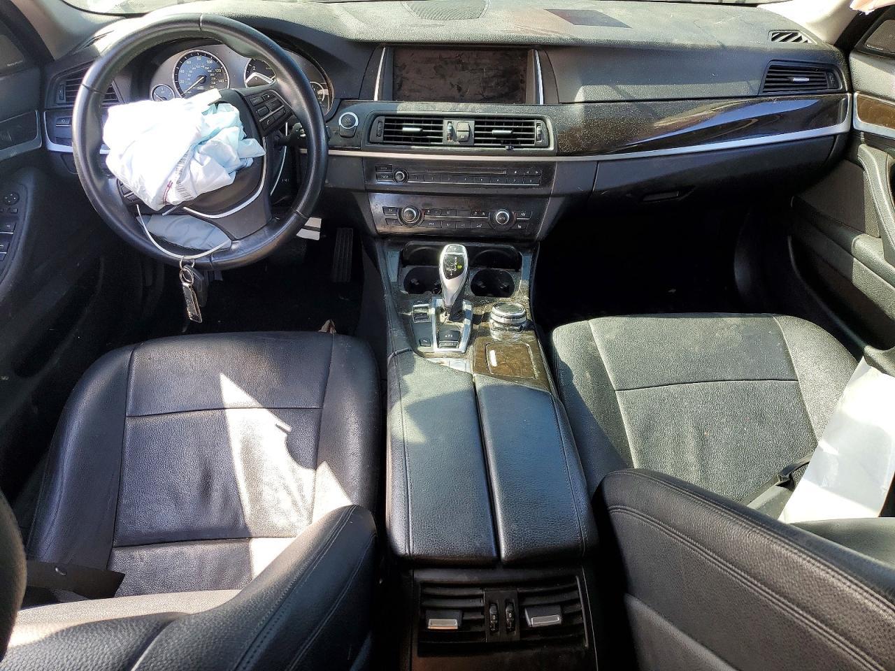 2016 BMW 528 I - zdjęcie 8