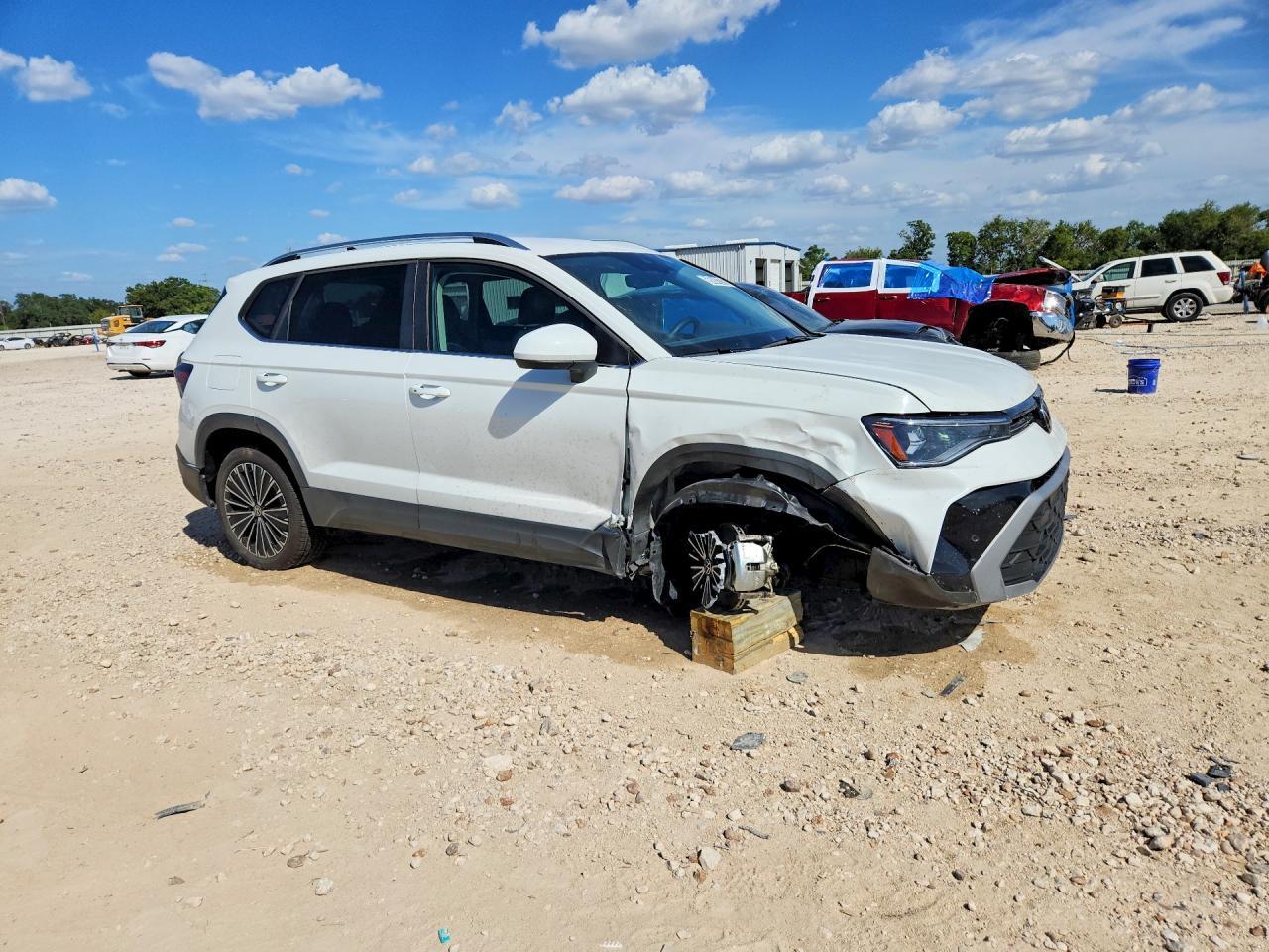 2026 Volkswagen Taos Se - zdjęcie 4
