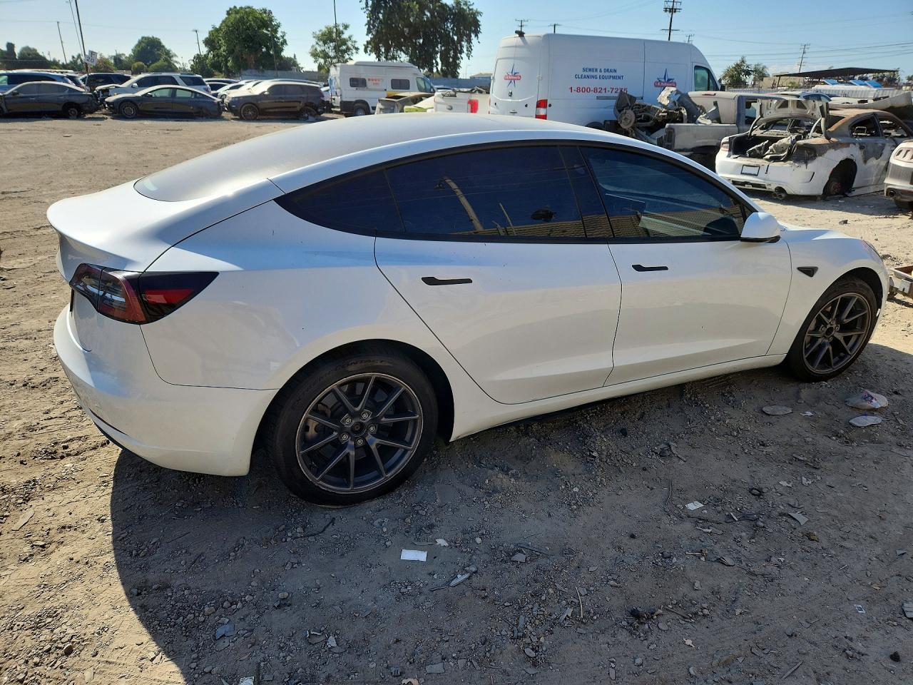 2023 Tesla Model 3 - zdjęcie 3
