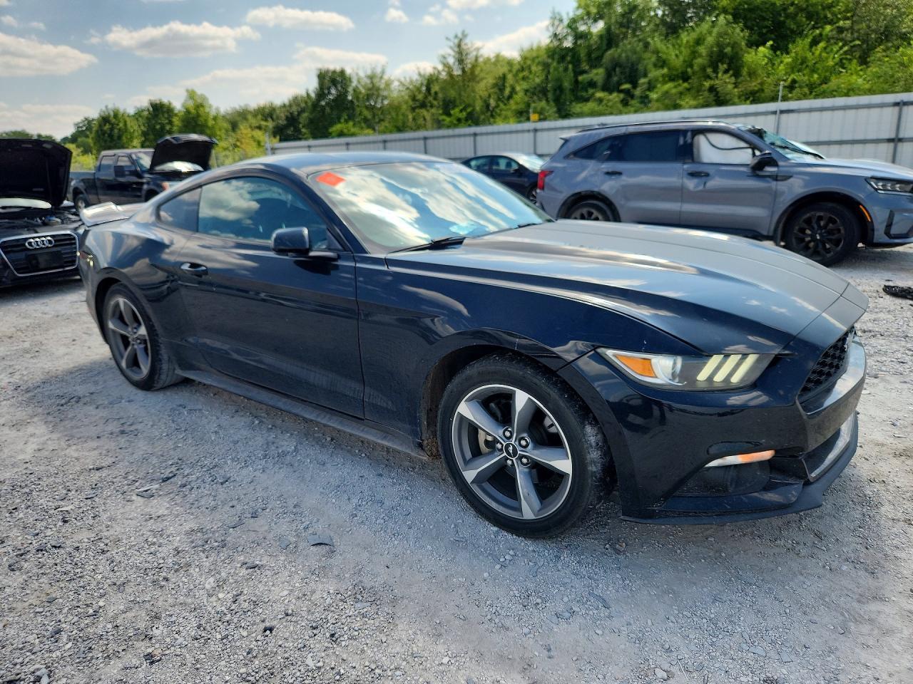 2016 Ford Mustang - zdjęcie 4