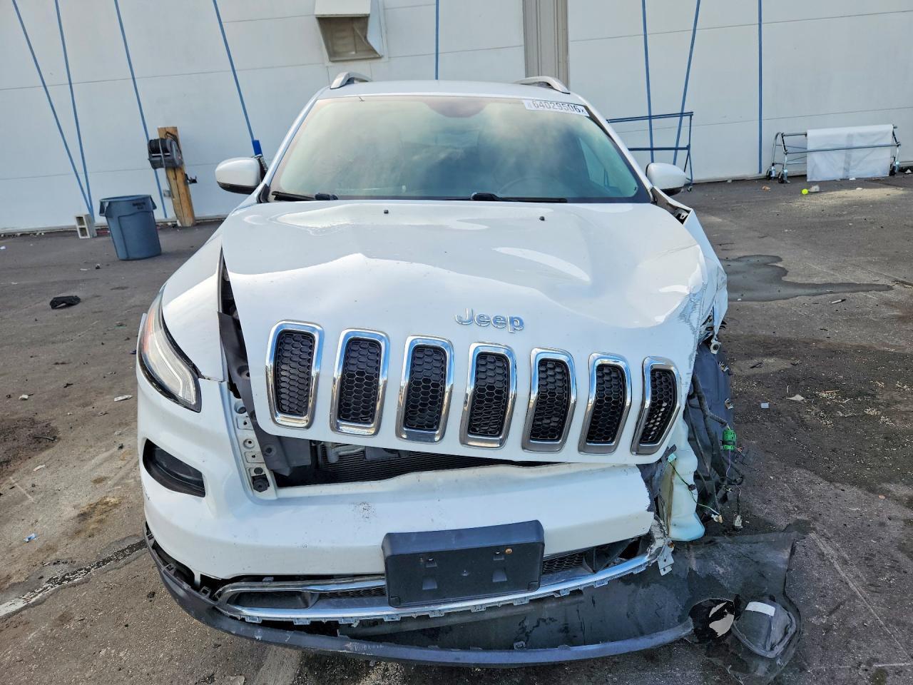 2018 Jeep Cherokee Limited - zdjęcie 5